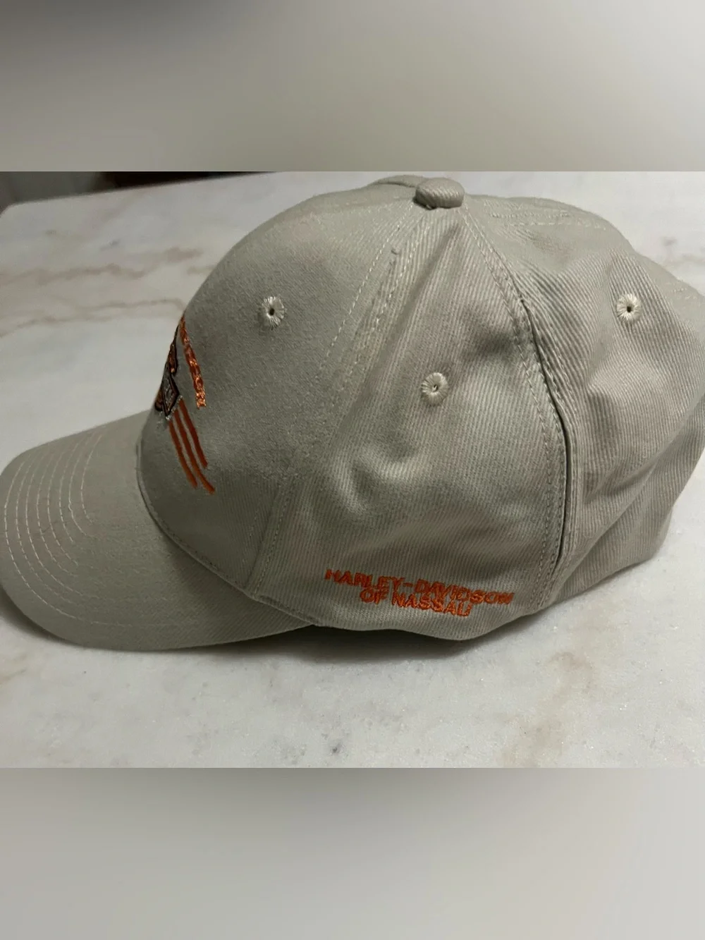 Harley Davidson Of Nassau Beige Orange Logo Fitted Size L/XL Hat Cap